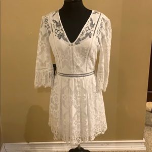 NWT bebe White Lace Flare Dress 8